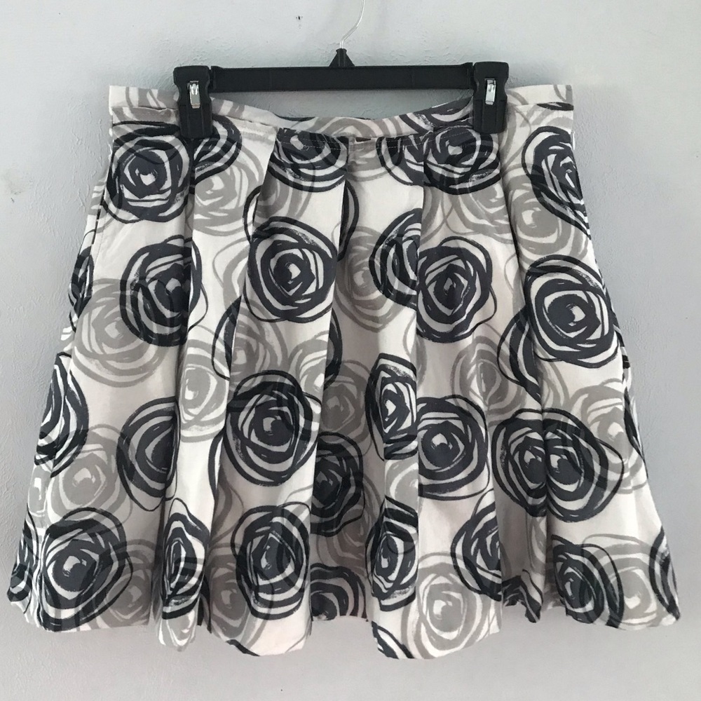 Gray skirt